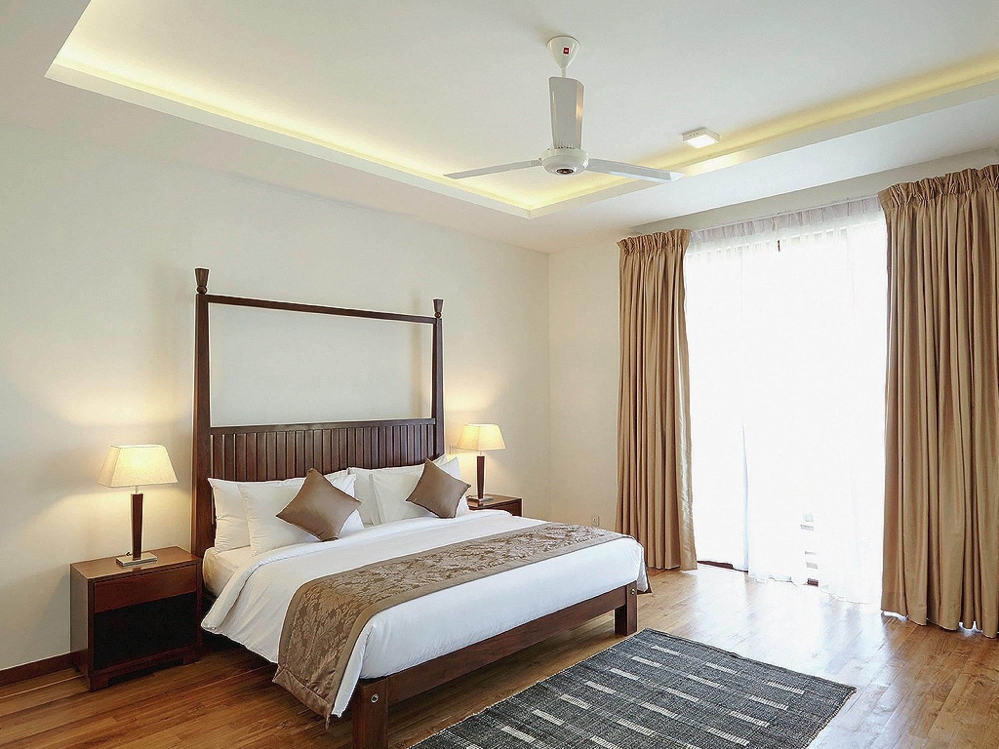 Amaranthe Bay Resort & Spa Тринкомали Экстерьер фото