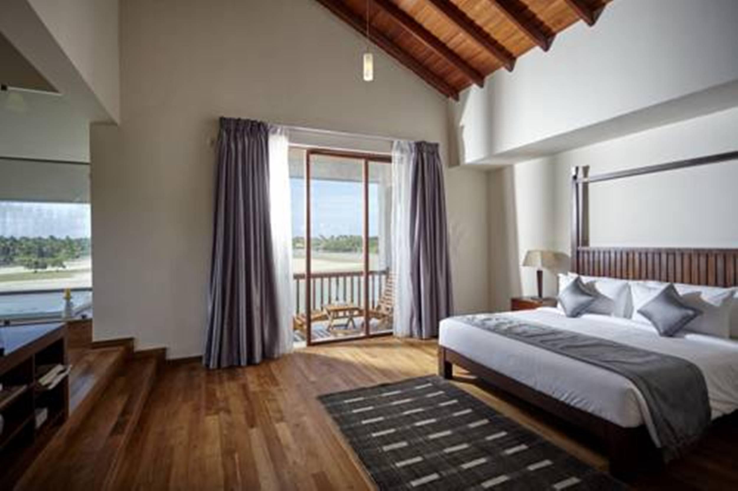 Amaranthe Bay Resort & Spa Тринкомали Экстерьер фото