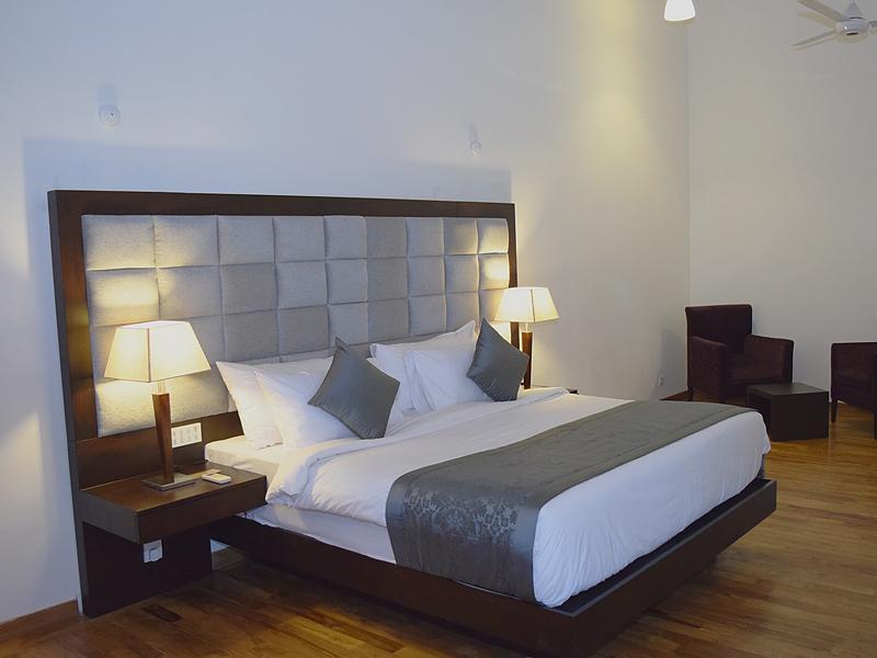 Amaranthe Bay Resort & Spa Тринкомали Экстерьер фото