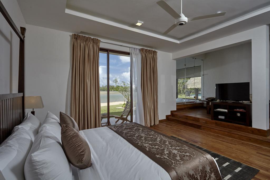 Amaranthe Bay Resort & Spa Тринкомали Номер фото